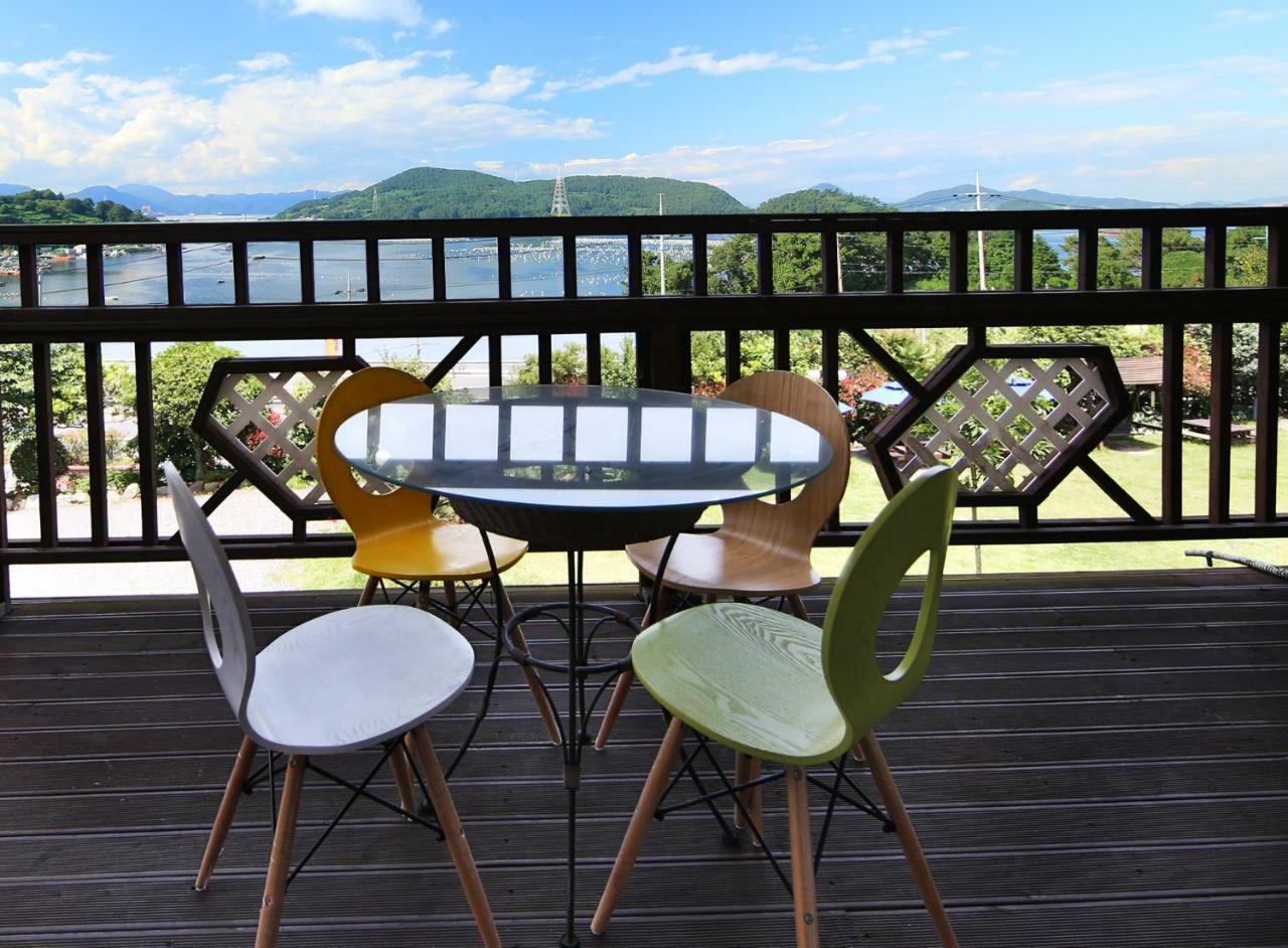 Tongyeong Paper Island Pension ภายนอก รูปภาพ